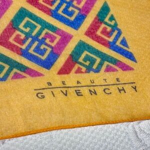 Vintage Givenchy Beaute 4G Monogram Scarf!!